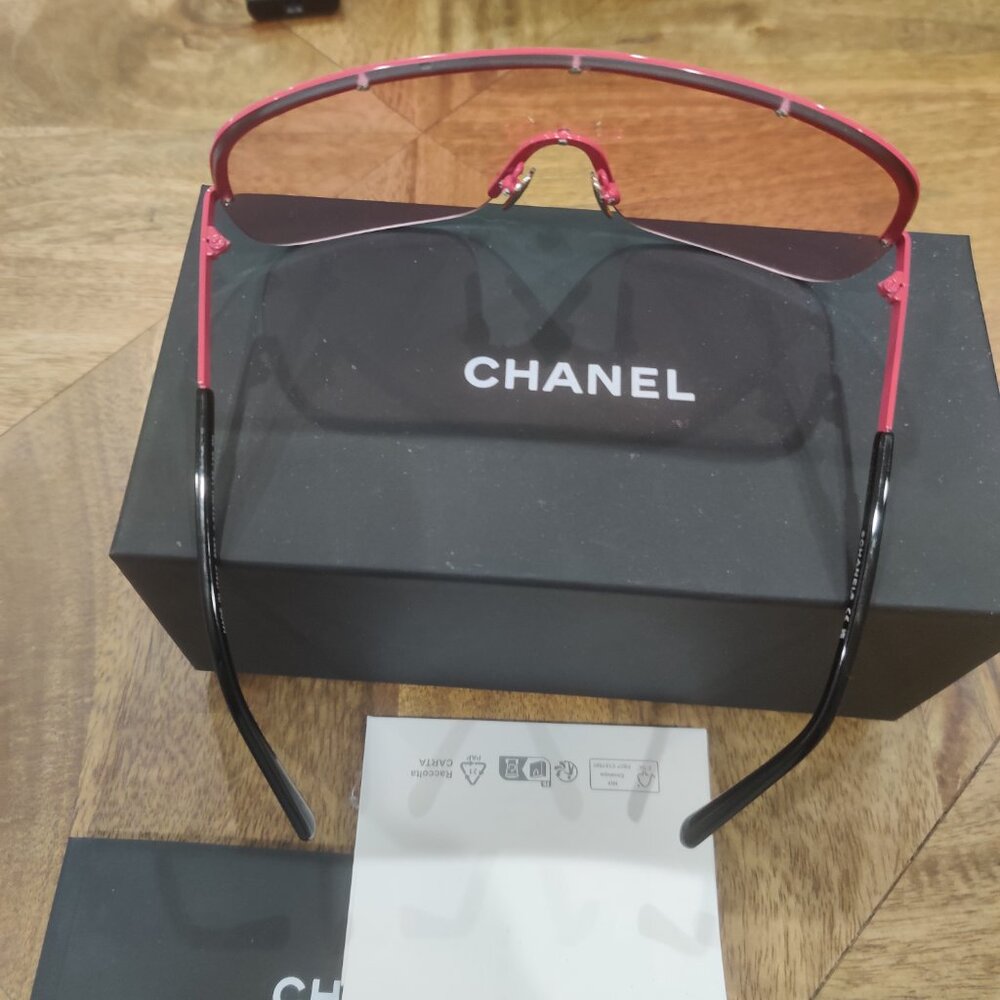 CHANEL Shoreline collection Coco Beach sunglasses New - Picture 4 of 10